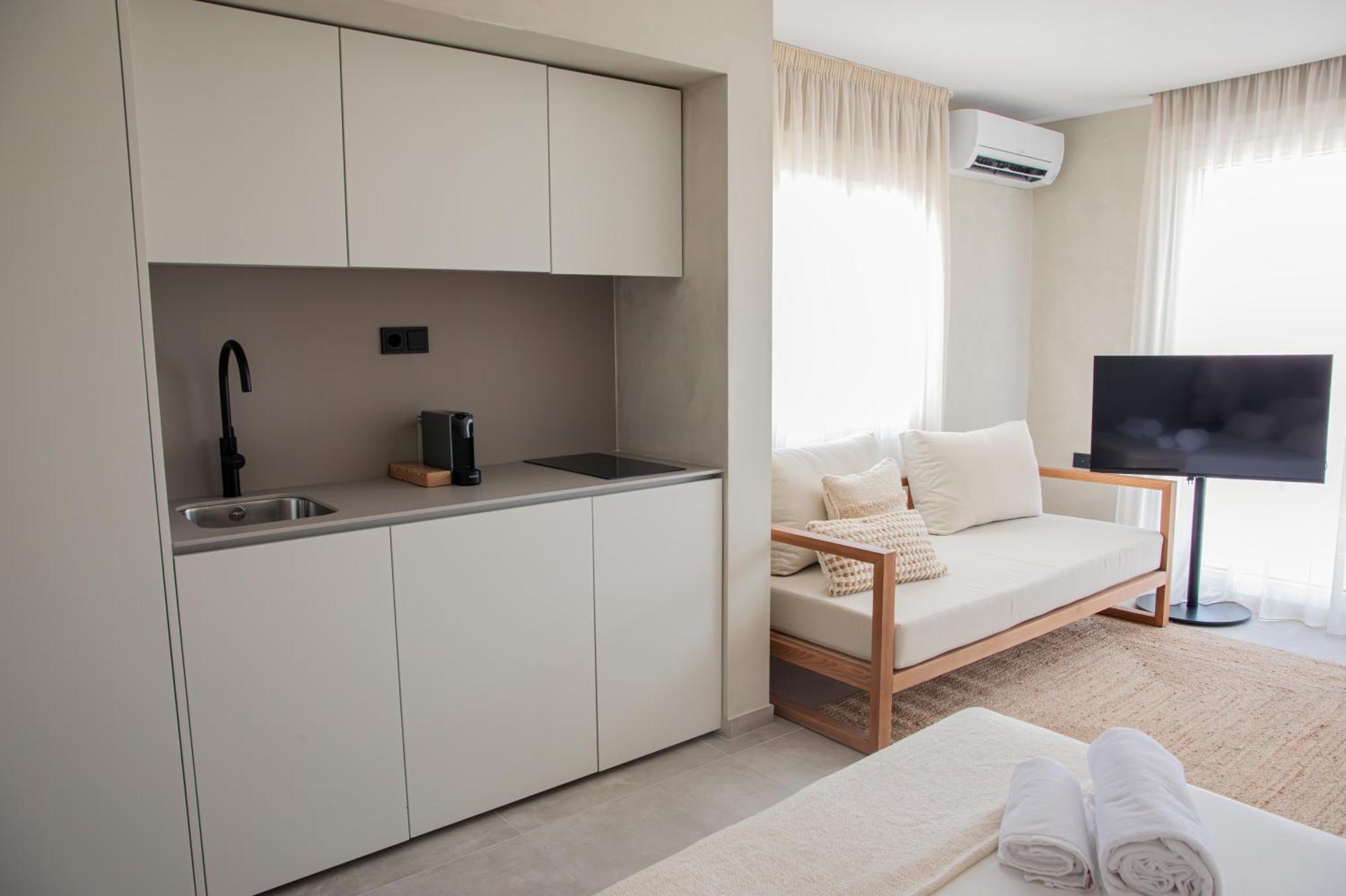 Apartamentos Top Secret Prestige Es Pujols - Formentera Vacaciones מראה חיצוני תמונה